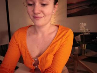 onlyfans.com/goddessjuliabangs