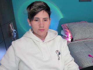 VALENTINA (Luna 🌙🌒)