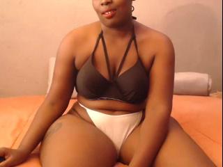 SultryHips28
