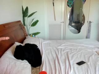 Ziggy (ziggy-rouge.manyvids.com & fansly.com/ZiggyRouge)