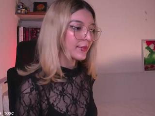 𝓡𝓸𝓼𝓮 🥀