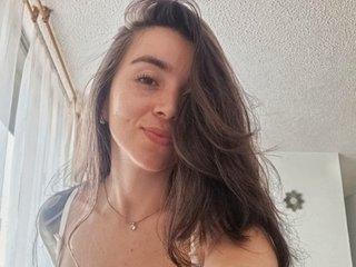 AnaaRossee