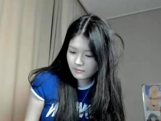 Aya ^_^ (I have fansly)