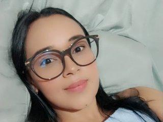 Aisha21