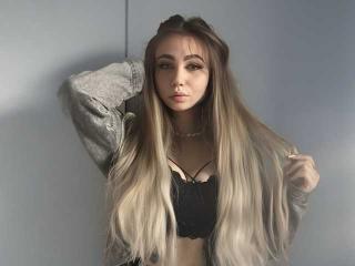 LilyHot