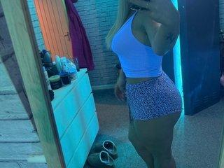 LeahMaeX