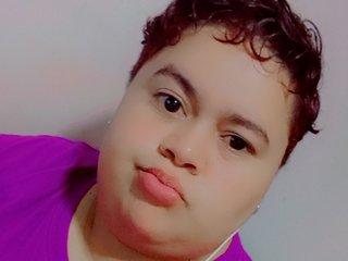hotlesby_lucy