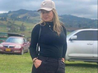 Pamelamilfhot