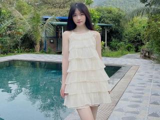 Helen01