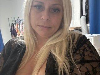 Hotmilf187