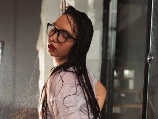 ArianaHotAriana