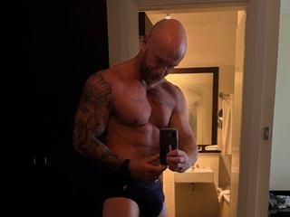 Biggerthebetter85