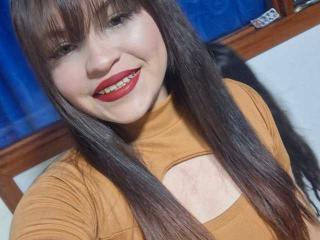 lucy-red