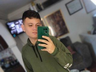 Max_Holloween