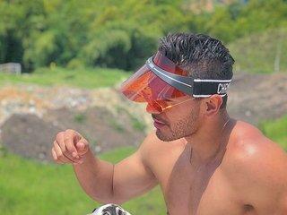Aron_Capriani
