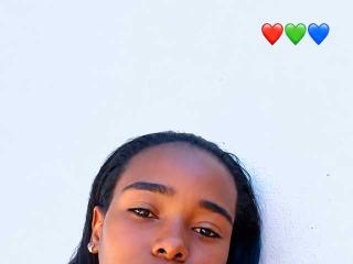 LandiQueen12