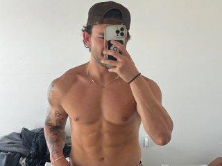 JohnnyBoy55