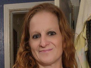 SexyRedHeadedMilf