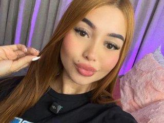 AmberLeeaf