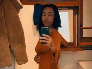 hornyassZara