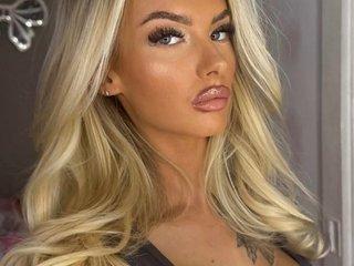 Littlemissbarbeex