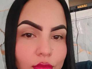 curvy-sexyvalen