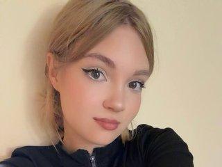 JuliiMcQeen