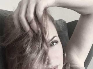 Michelle43975
