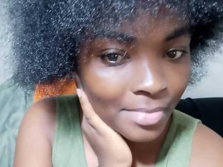 NaughtyGirl14a