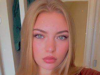 Ellie19Xo