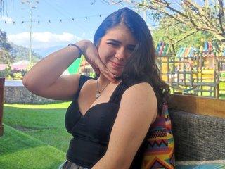 Lily_Mai