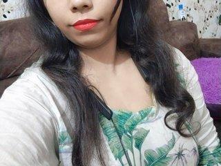 Aleena5002