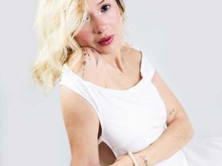 Sofiapalmer-tay
