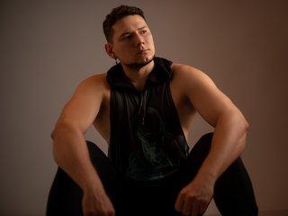 Izui_Pierce