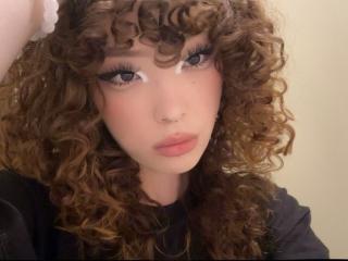 YangConnie
