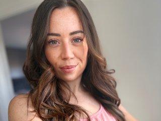 Victoria_Lew