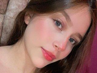 emmily_stone