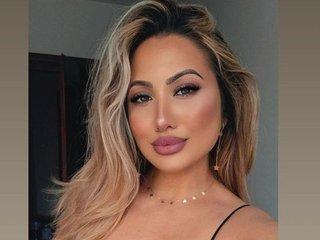 Juicy_Olivia
