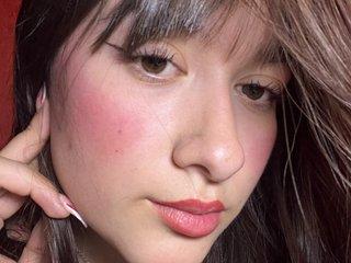 Veronica_Black69